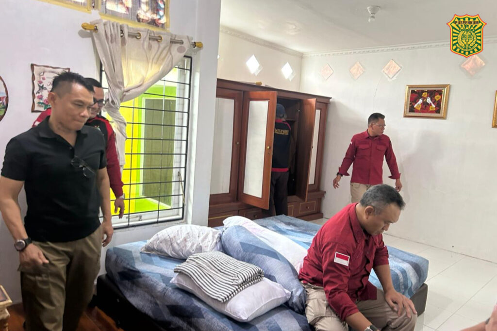 Kejati Kalbar Kembangkan Kasus Tata Kelola Bauksit, Sita Sejumlah Dokumen Penting