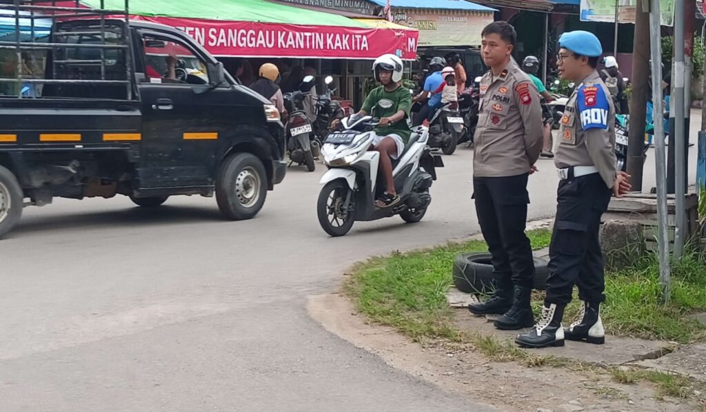 Ramadhan 1447 H, Polres Sanggau Jaga Kondusivitas Pasar Juadah di Simpang Ampera dan Taman Aronk Balopa