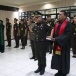 Kejari Bengkayang Gelar Pisah Sambut Kasi Intelijen dan Kasi Pidum