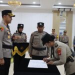 Kapolres Ketapang Pimpin Pelantikan Kabag Ren dan Serah terima Jabatan Kapolsek Jajaran di Lingkungan Polres Ketapang