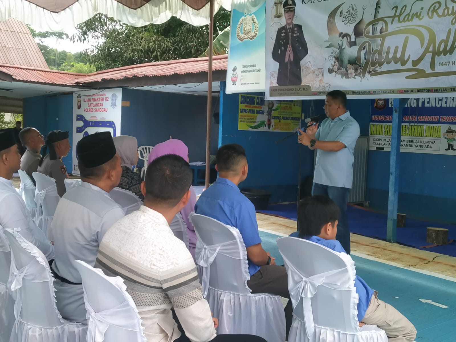 Tebar Kepedulian di Hari Raya, Polres Sanggau Sembelih 10 Hewan Kurban