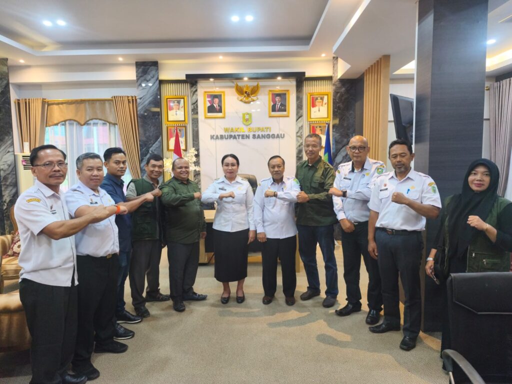 Pemkab Sanggau Tegaskan Komitmen Lindungi Petani Sawit dan Kawal Implementasi Regulasi Perkebunan