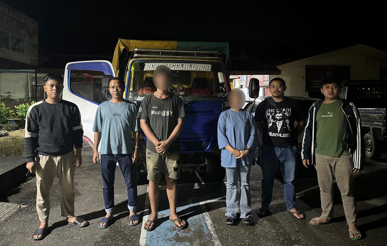 Polsek Sekayam Bongkar Dugaan Penyalahgunaan Pupuk Subsidi, Seorang Perempuan dan Truk Bermuatan 126 Karung Diamankan