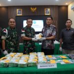 Gagalkan Peredaran Narkoba Besar, Kodam XII/Tpr Serahkan 21,4 Kg Sabu dan Tersangka ke BNNP Kalbar
