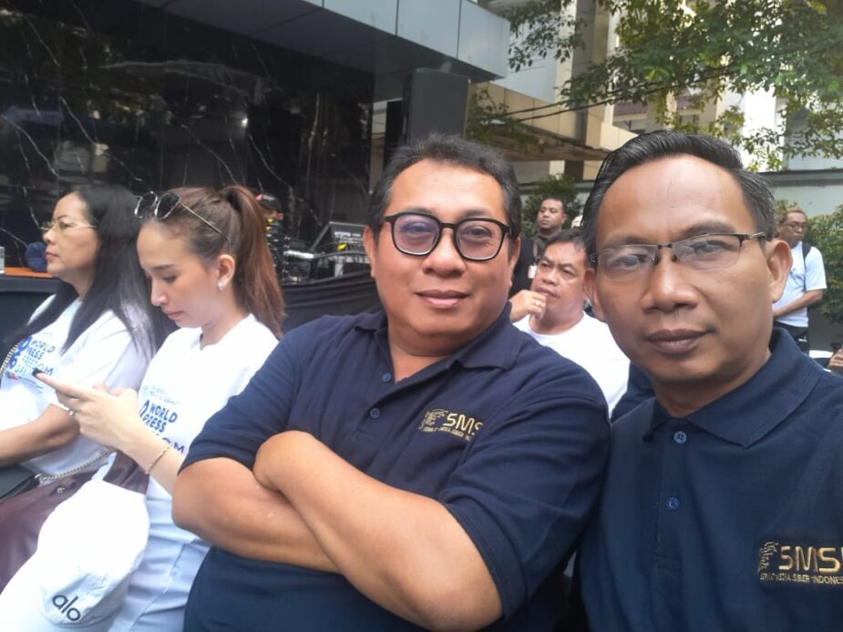 Dewan Pertimbangan SMSI Pusat Taufiequrachman Ruki Terima Bintang Kehormatan dari Presiden Prabowo pada Hari Bhayangkara ke-80