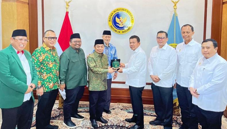 Ketum PB Mathla’ul Anwar Bersilaturahim dengan Kepala BIN, Tegaskan Komitmen Rekat Persatuan dan Kemajuan NKRI