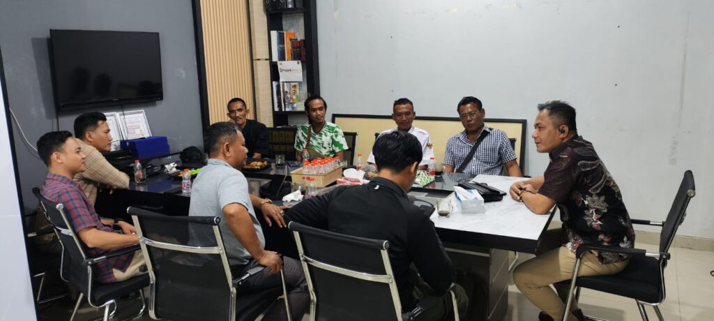 Kasatreskrim Polres Sanggau Pererat Sinergi dengan Awak Media Melalui Bincang Santai