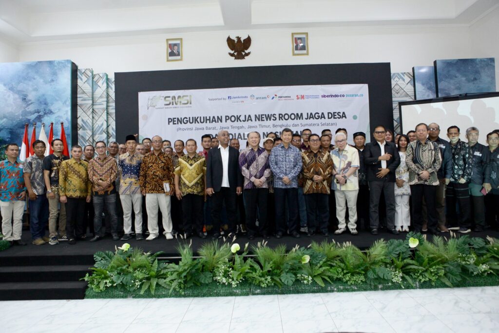 SMSI Kukuhkan Pokja Newsroom Jaga Desa, Hasyim Djojohadikusumo: “Saya Datang karena Percaya”