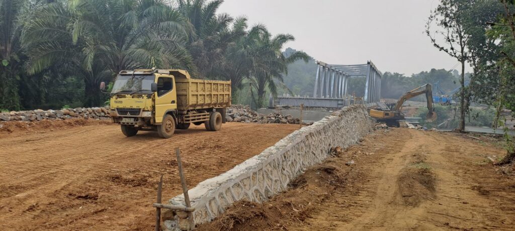 Proyek APBN Penggantian Jembatan Riam Pangar Sanggau Ledo Bengkayang Dipastikan Selesai Tepat Waktu